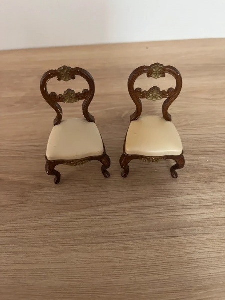 Chaises en simili cuir Lundby