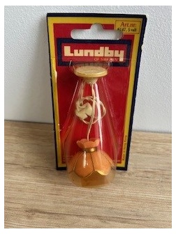 Lampe rose  Lundby neuve