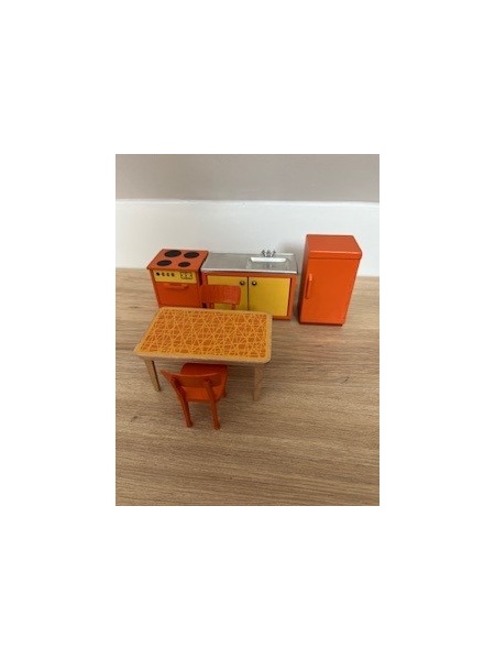 Cuisine orange 1950 Lundby