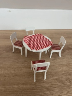 Table et chaises cuisine Lundby