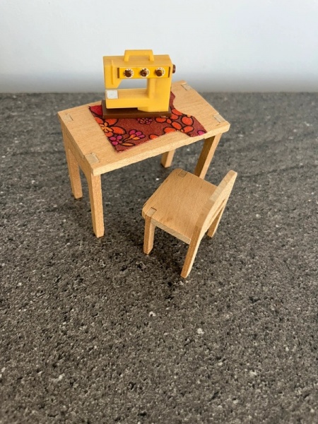 Table de couture  Lundby